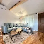 Na Korcie Сasa de vacaciones