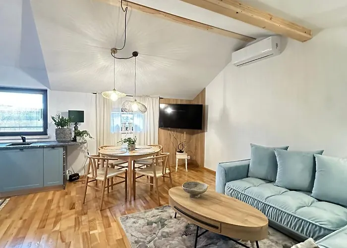 Na Korcie Feriehus Lubomierz (Lower Silesia)